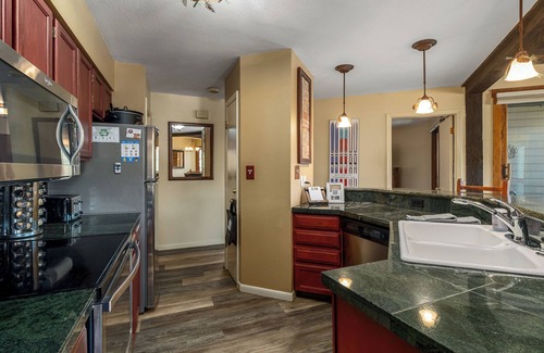 Steamboat Springs Condo | Downhill Den, Easy walk to the Gondola with mountain views!