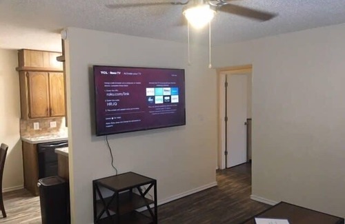 Lawton Apartment | Downstairs one bedroom close to Fort Sill!