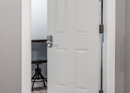 Augusta Apartment | Downtown 1 BD - Sleeps 4 - Sleeper Sofa - Parking