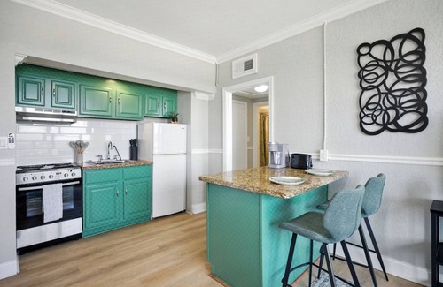 Downtown Jacksonville Apartment | Downtown 1BR Cozy Condo 16th Floor Skyline view