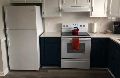 Downtown House | Downtown 2BR House | WALK EVERYWHERE