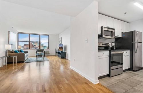 Hoboken Apartment | Downtown 2BR nr NYC | Easy Access to Holland Tunnel