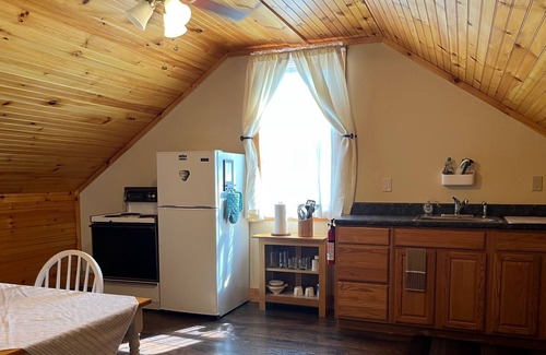 St. Albans Apartment | Downtown Apartment