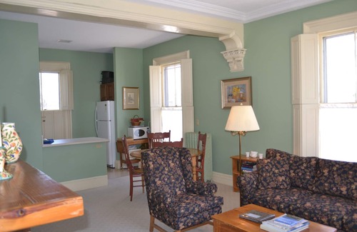 Nantucket Town Apartment | Downtown Apartments for rent- 1 & 2 bedroom apartments available
