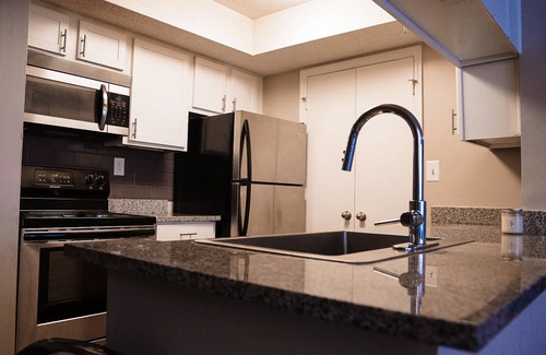 Buckhead Apartment | Downtown ATL 💎 Luxury 2BR & 2BTH | CLOSE TO EVERYTHING ‼️