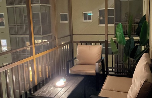 Peachtree Center Condo | Downtown Atlanta Condo with Patio and Parking Included