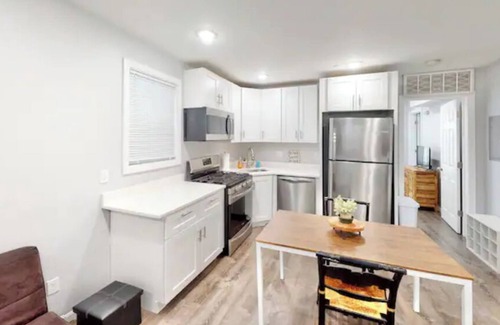 East Boston Condo | Downtown Boston Condo Near City Center w/Wi-Fi and TV Streaming!