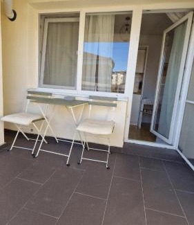 Bucharest Apartment | Downtown Central Oasis Tineretului -Self Check-in- 1min Metro Station