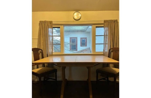 Meadville House | Downtown Centrally Located Apartment