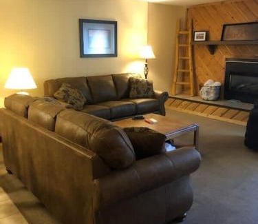 Four O'Clock House | Downtown Chalet Close to Main St with Pool and Hot Tub