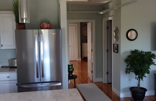 Plymouth Cultural District Condo | Downtown condo with a great location near waterfront, “a block from the Rock”