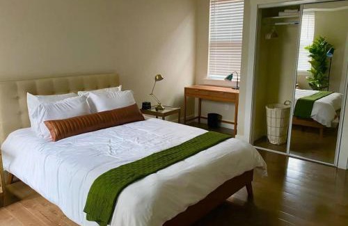 Old West Broad Neighborhood Apartment | Downtown, contemporary, 2 bedroom, Roof Terrace! 4B