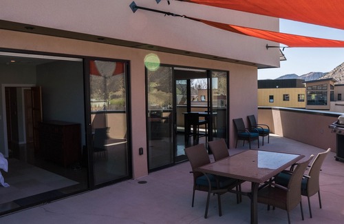 Historic Downtown Durango Condo | Downtown Convenience, Bright And Beautiful!