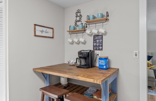 Dahlonega House | Downtown Dahlonega Destination-Dog-Friendly/2-Bed/1-Bath!