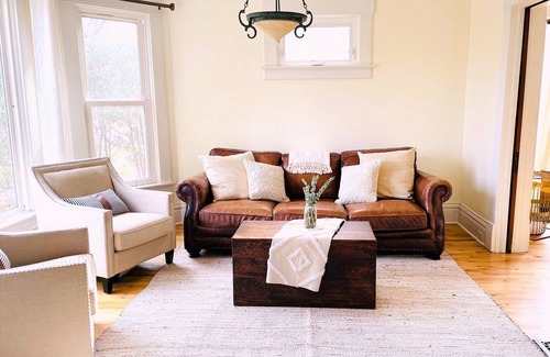 Delavan House | Downtown Delavan