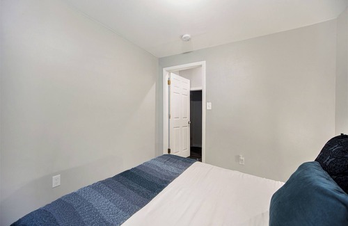 Grand Rapids Apartment | Downtown Delight - Corporate Housing for Traveling Professionals - EXTENDED STAYS