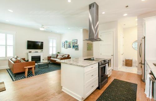 Brevard House | Downtown Delight