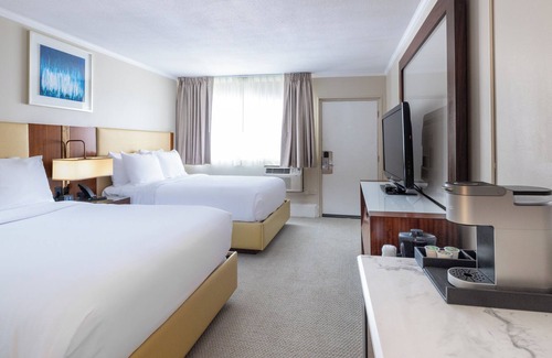 Dover Hotel | Downtown Dover Inn