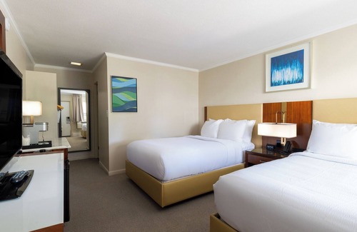 Dover Hotel | Downtown Dover Inn