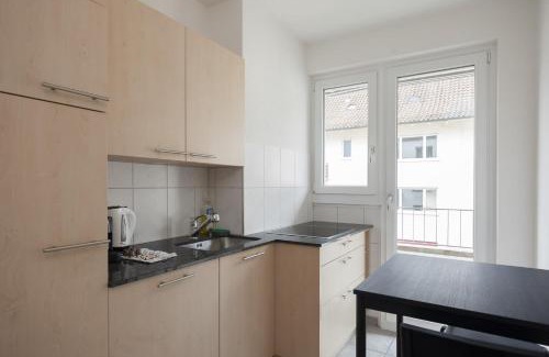 Oerlikon Apartment | Downtown Dream 2 5BR with Balcony and Style BA 51