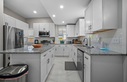Mechanicsville House | Downtown Dream: 4bd Luxe Oasis Close to Downtown Atlanta