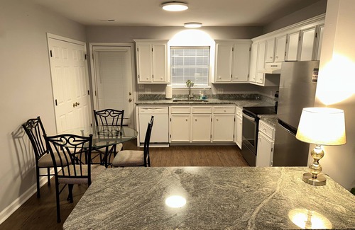 Greenville House | DOWNTOWN ECU TOWNHOME ALONG THE GREENWAY/TAR RIVER