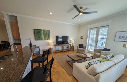 Fairhope Condo | Downtown Fairhope Condo, Unit B1, Walk to everything! Great Location!