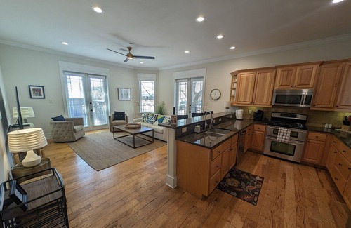 Fairhope Condo | Downtown Fairhope Condo, Unit B1, Walk to everything! Great Location!