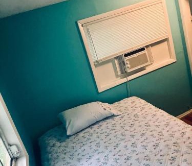 Dunbar Apartment | Downtown Fort Myers Family get away 2