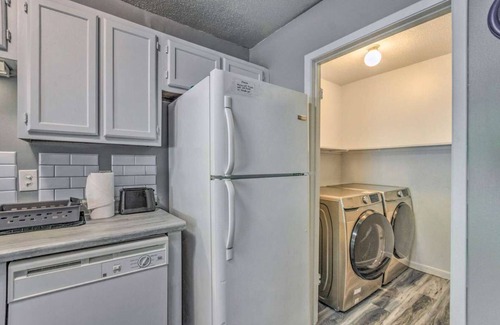 Fort Walton Beach House | Downtown Fort Walton Beach townhouse, only minutes from the beach.
