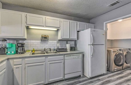 Fort Walton Beach House | Downtown Fort Walton Beach townhouse, only minutes from the beach.
