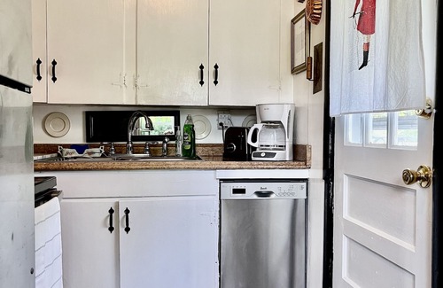 Franklin Apartment | Downtown Franklin - Harlinsdale Park - Pet Friendly