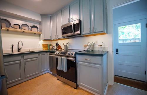 Bozeman House | Downtown Garden Getaway-Cozy home near downtown Bozeman with a fenced yard.