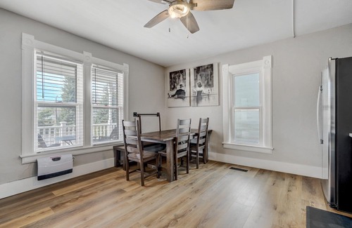 Central Colorado Springs House | Downtown Getaway | Balcony | King Beds