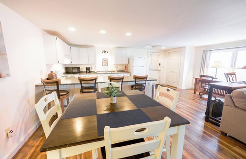 Greenville Apartment | Downtown Greenville Spacious Apartment