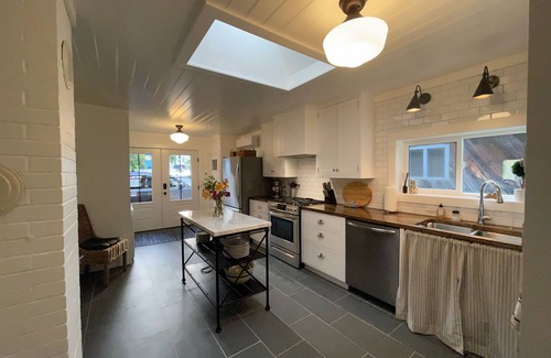 Harbor Springs House | Downtown Harbor Springs! Close to everything!