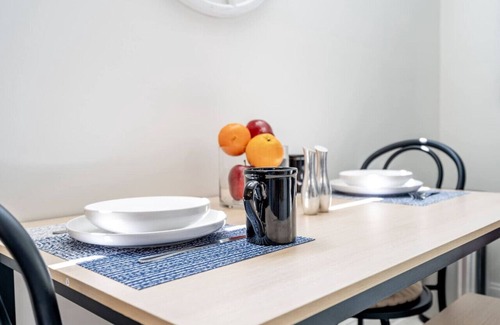 Central Sarasota Apartment | Downtown Haven, Siesta 8 mi, Lido 4 mi, walk to DT