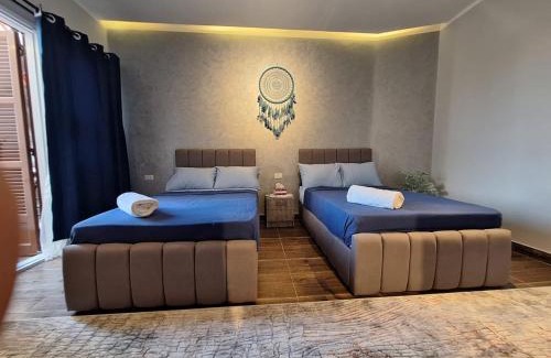 Qasr an-Nil Hotel | Downtown House Suites