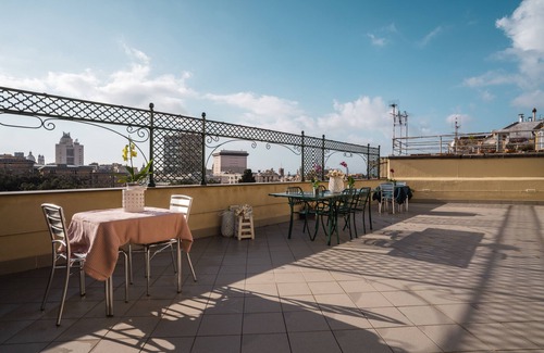 Castelletto House | Downtown