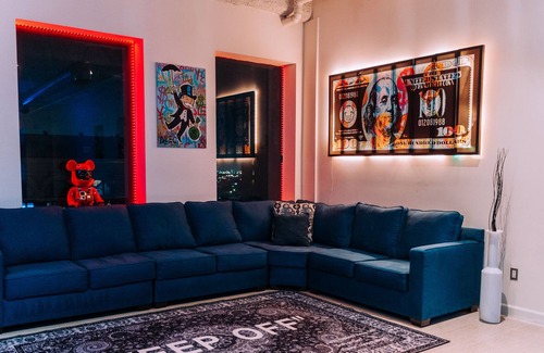 Downtown Apartment | DOWNTOWN LA PENTHOUSE! (Party friendly!)