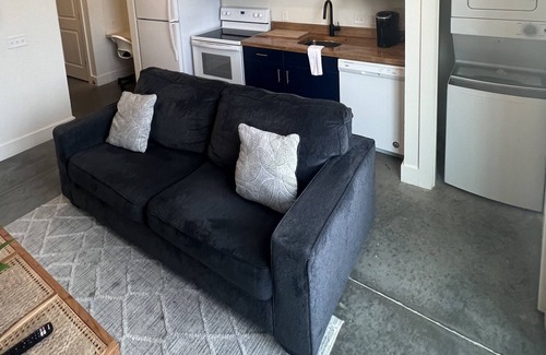 Jonesboro Apartment | Downtown loft with gym inside building