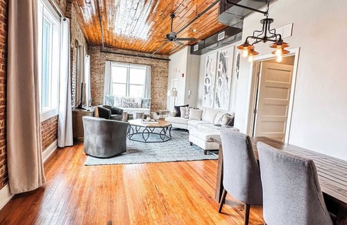 Tuscaloosa Apartment | Downtown Lofts 1 Bedroom Penthouse
