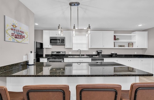 Starkville House | Downtown | Modern | Cottage