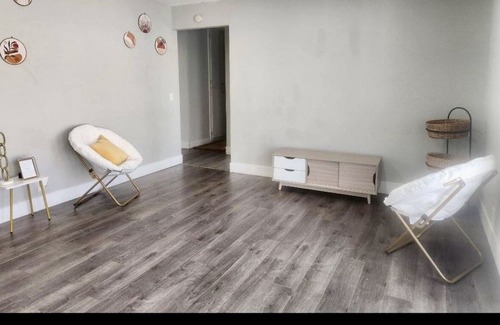Rancho Oakey House | Downtown Monthly