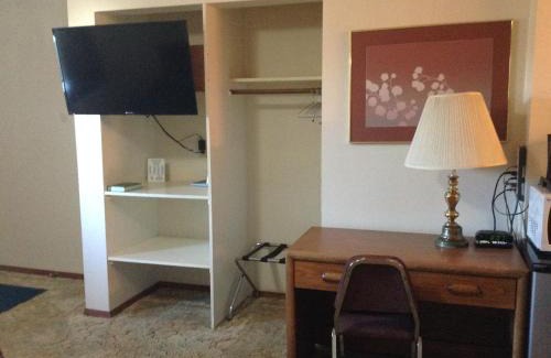 Gaylord Hotel | Downtown Motel