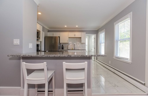 Mystic - New London Apartment | Downtown Mystic Comfortable Renovated Apartment