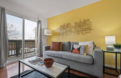 North Capitol Apartment | Downtown Nashville Riverfront unit 790