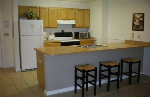 Ocean City Condo | DOWNTOWN OCEAN CITY MD GREAT VIEWS OF OCEAN AND BALTIMORE AVE