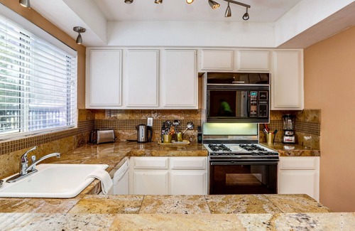 Deepwell Estates Condo | Downtown Palm Springs Biltmore Estates 1434