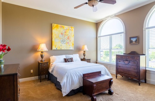 Westside North Condo | Downtown Penthouse with Spacious Veranda! 23